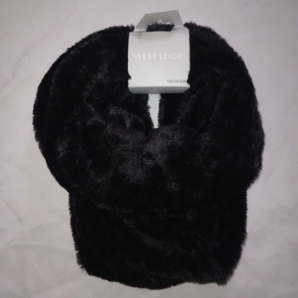 NWT West Loop Womens Faux Fur Black Infinity Scarf Soft Warm Comfort OneSize